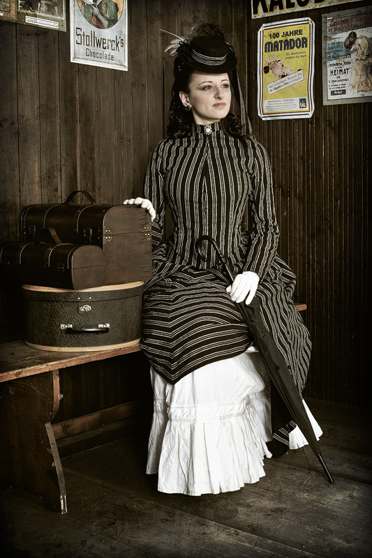 Eleanor Vivian 1885-08